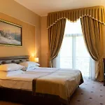 Hotel Grand Pylypets