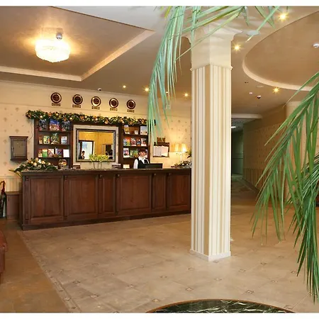 Grand Pylypets Hotel