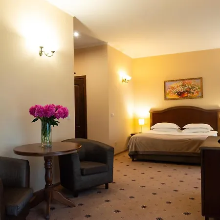 Hotel Grand Pylypets