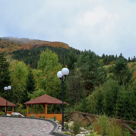 Hotel Grand Pylypets Pilipets