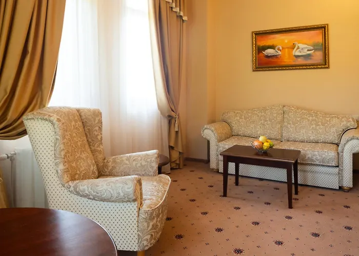 Grand Pylypets Otel